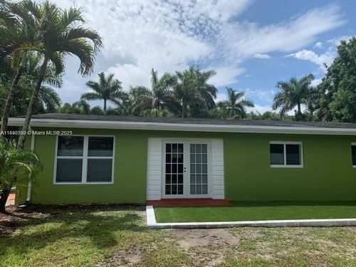 0-10700 Sw 51st St, Davie, FL, 33328-3900 | Card Image