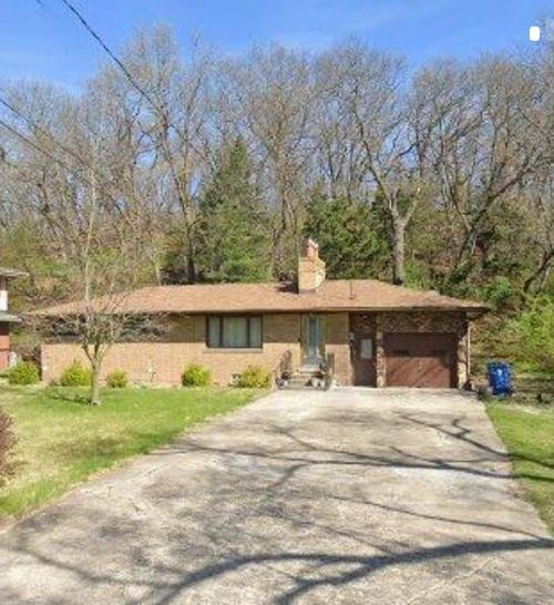 7626 Forest Ave, Gary, IN, 46403-2135 | Card Image