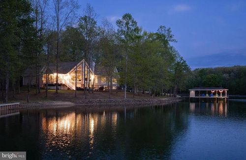 232 Raven Rd, BUMPASS, VA, 23024 | Card Image