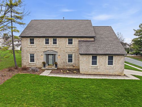 7821 Grandley Ct, Reynoldsburg, OH, 43068-3105 | Card Image