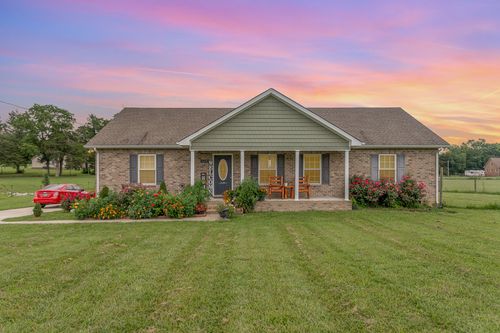129 Patriot Cir, Shelbyville, TN, 37160-6596 | Card Image