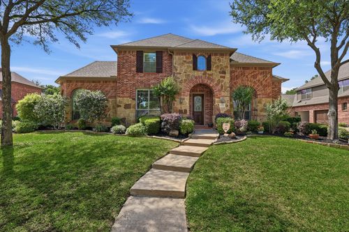 8980 Crockett Dr, Lantana, TX, 76226-7371 | Card Image