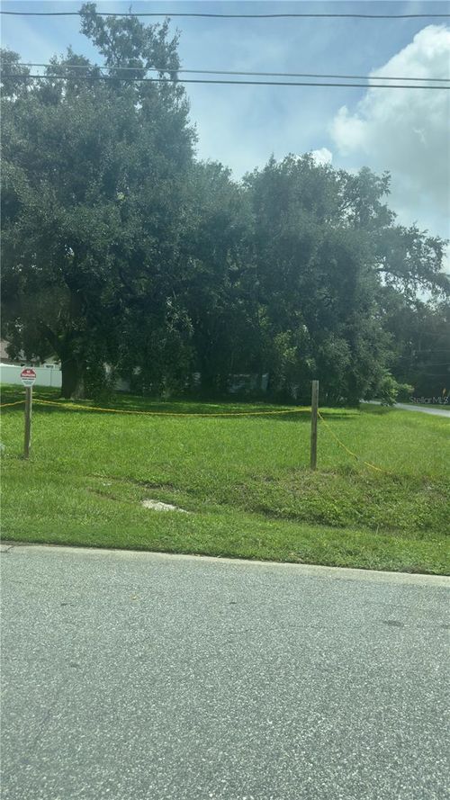 9529 2nd Avenue, ORLANDO, FL, 32824 | Card Image