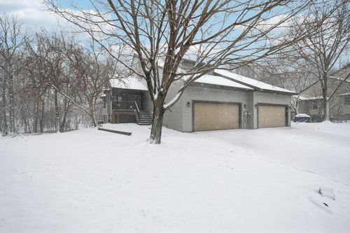 3690 Widgeon Way, Eagan, MN, 55123-1113 | Card Image