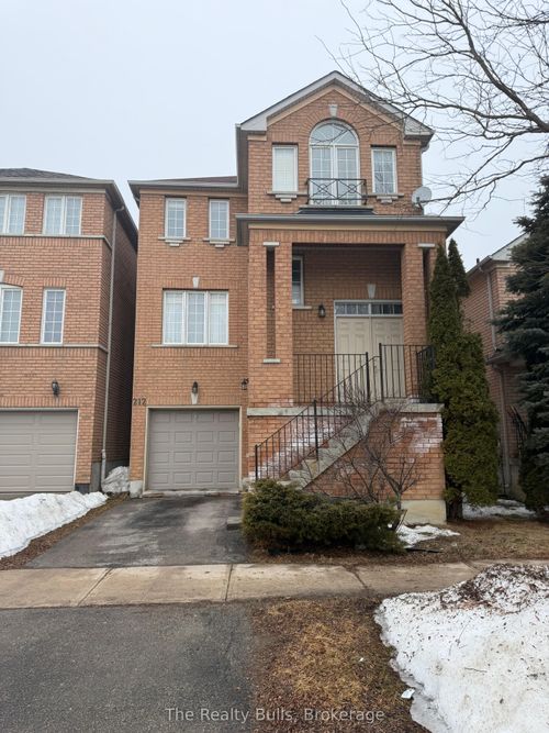 212 Yellowood Cir, Thornhill, ON, L4J8M4 | Card Image