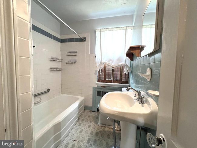 8544 Willow Oak Rd, Townhouse with 3 bedrooms, 1 bathrooms and null parking in PARKVILLE MD | Image 12