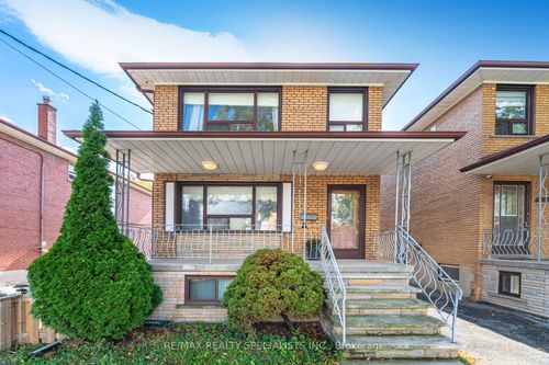 49 Algoma St, Etobicoke, ON, M8Y1C4 | Card Image