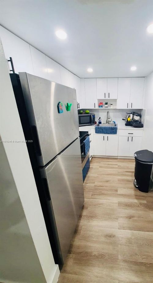 apt-104-488 Ne 18th Ave, Homestead, FL, 33033-5021 | Card Image
