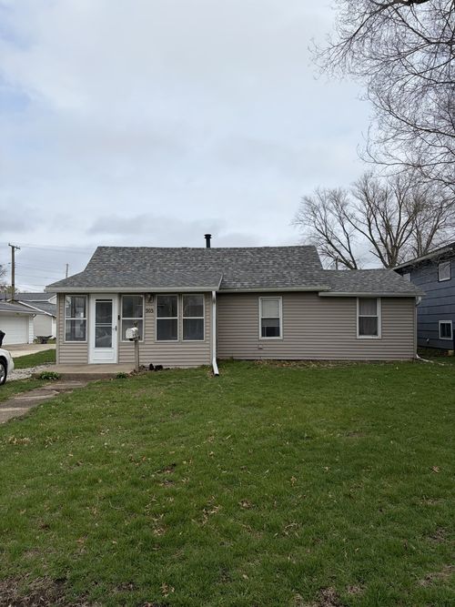 905 E North St, Pontiac, IL, 61764-1431 | Card Image
