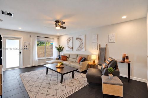 1753-1753 Ne 45th St, Oakland Park, FL, 33334 | Card Image
