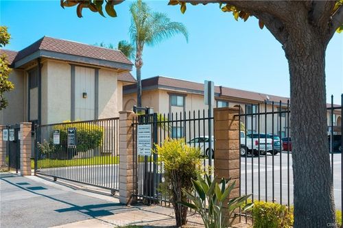 12835 10th St, Chino, CA, 91710-4257 | Card Image