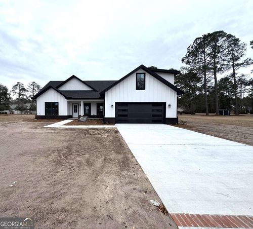 243 Charlton St, Jesup, GA, 31545-7722 | Card Image