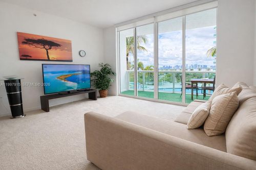 706-7900 Harbor Island Dr, North Bay Village, FL, 33141-4281 | Card Image