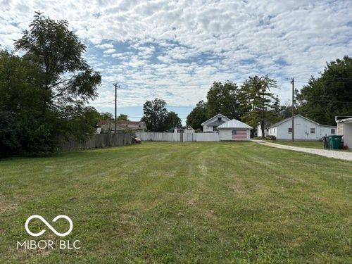 252 S Tenneee Street, Danville, IN, 46122 | Card Image