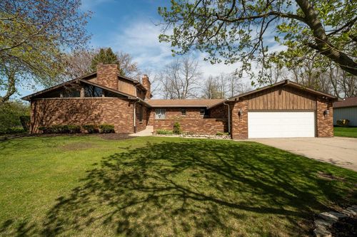 9 Sandalwood Court, Wind Point, WI, 53402 | Card Image