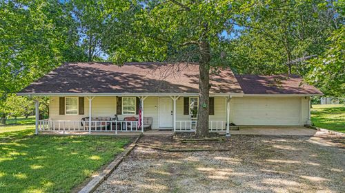 5578 Private Road 1200, West Plains, MO, 65775-5361 | Card Image