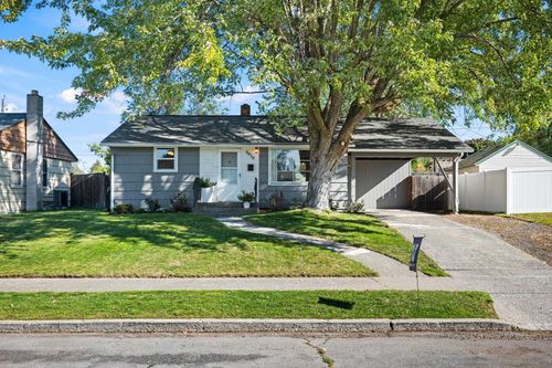 6020 N Douglas Dr, Spokane, WA, 99205-7038 | Card Image