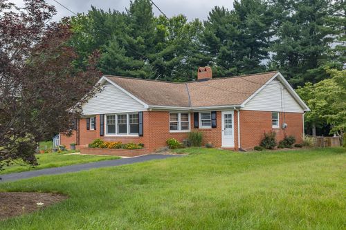871 Kent Rd, WAYNESBORO, VA, 22980-3417 | Card Image