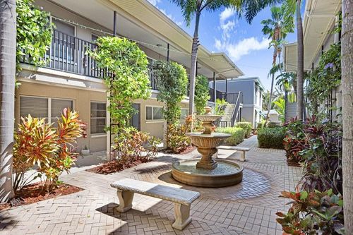 unit-110-212 S Church Ave, TAMPA, FL, 33609-3962 | Card Image