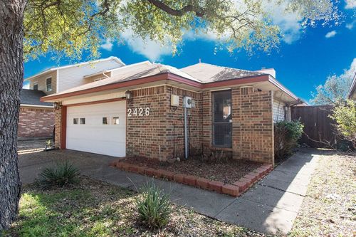 2426 Centaurus Dr, Garland, TX, 75044-6644 | Card Image