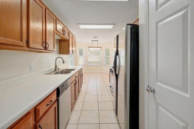 17254 Bushmills Rd, House other with 3 bedrooms, 2 bathrooms and 2 parking in Pflugerville TX | Image 8