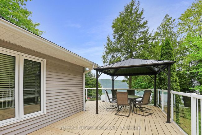 1093 Comak Cres, House other with 3 bedrooms, 2 bathrooms and 4 parking in Algonquin Highlands ON | Image 35