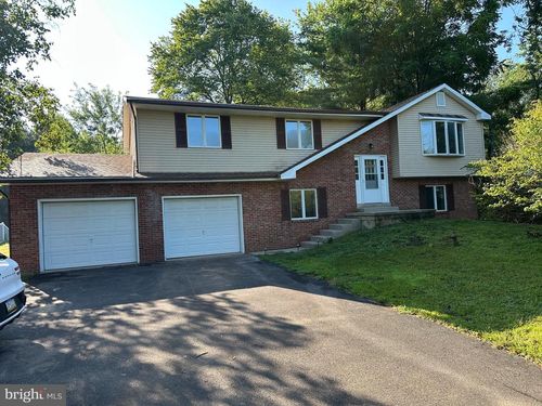 2317 E Orvilla Rd, HATFIELD, PA, 19440-2640 | Card Image