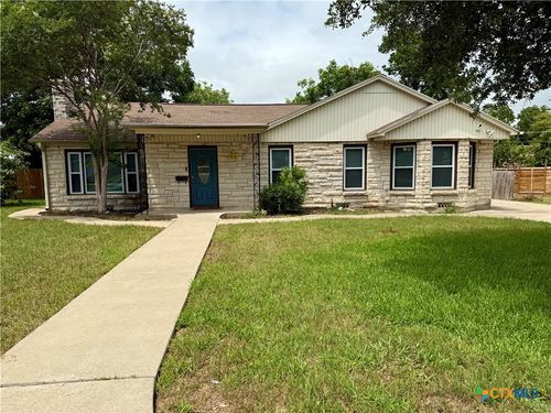 416 W Thompson Ave, Temple, TX, 76501-1331 | Card Image