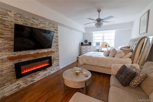 apt-a2-525 Beach 138th St, Rockaway Park, NY, 11694-1300 | Card Image