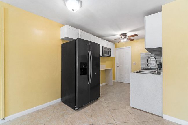 1228 Highview Rd, House other with 3 bedrooms, 2 bathrooms and null parking in Lantana FL | Image 14
