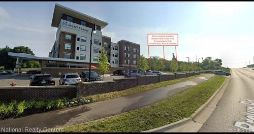 4900 Estes Dr, Lake Orion, MI, 48359-2123 | Card Image