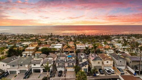 2319 Cambridge Ave, Cardiff by the Sea, CA, 92007-2001 | Card Image