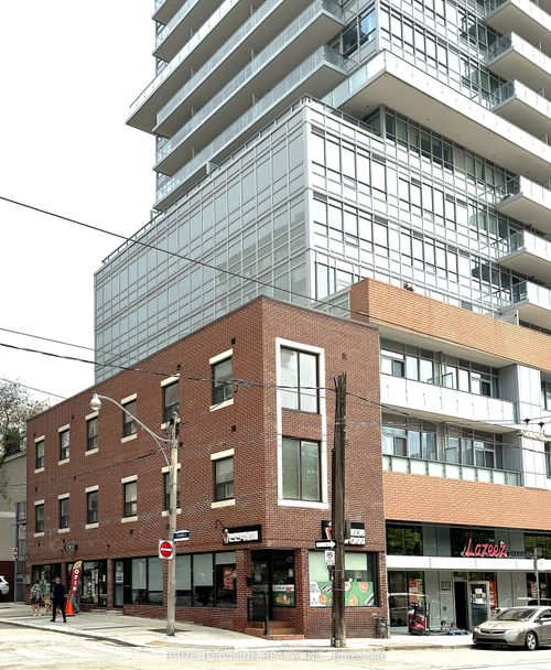 202-377 Church Street, Toronto, ON, M5B1Z9 | Card Image