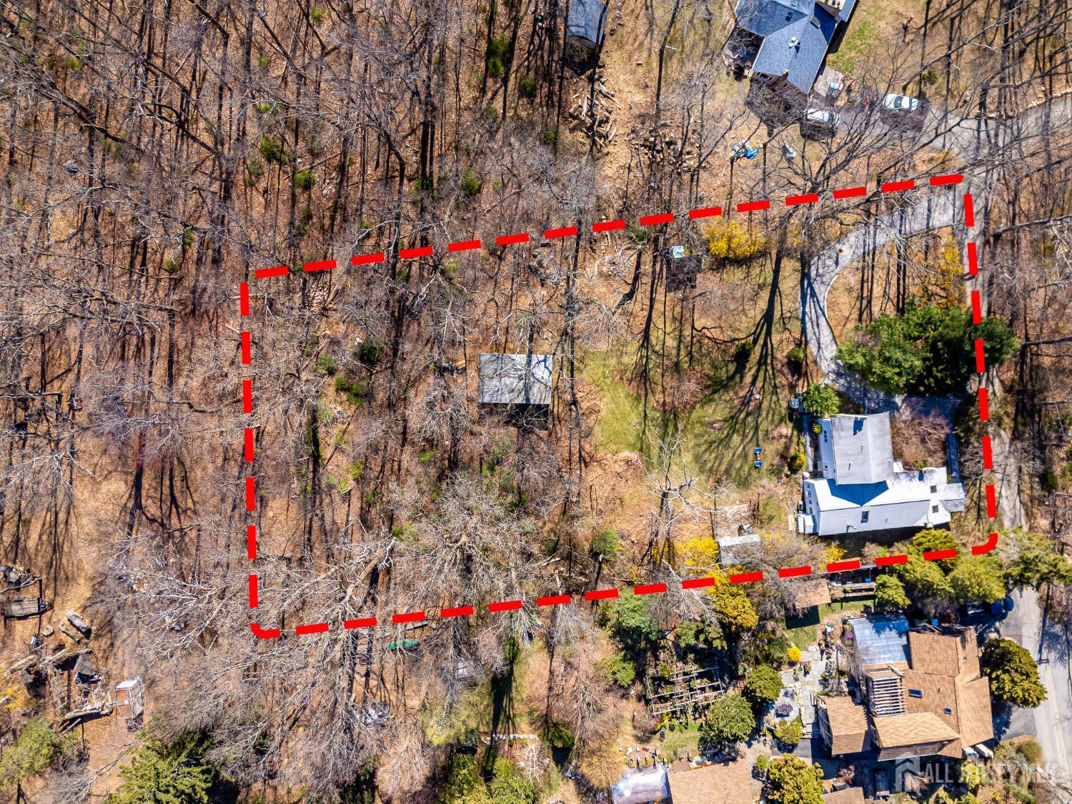 Residential in Lebanon Twp 4