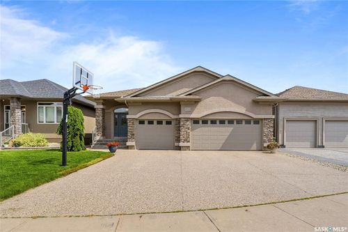4559 Cudmore Crescent, Regina, SK, S4X0B7 | Card Image