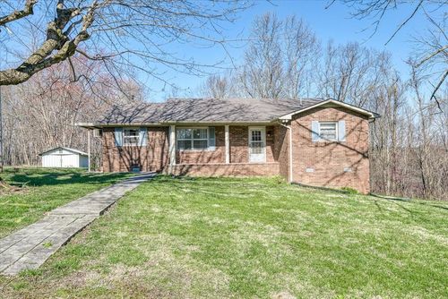 615 Lemont And Yates Mountain Rd, Spencer, TN, 38585-3656 | Card Image