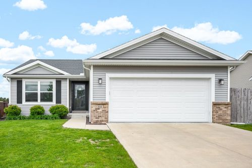 314 Bobwhite Way, Normal, IL, 61761-5672 | Card Image