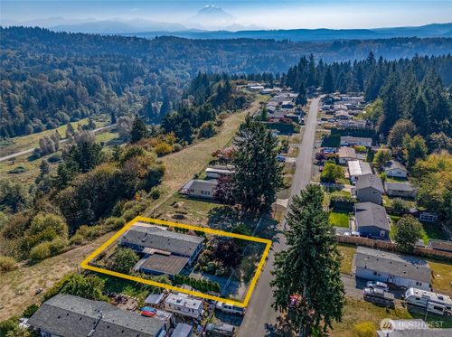 14405 Greenbelt Dr E, Bonney Lake, WA, 98391-7567 | Card Image