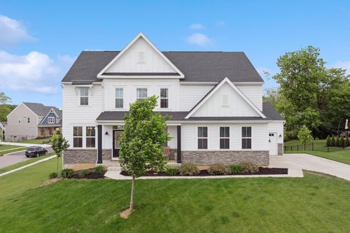3600 Magnolia Trace Dr, Bellbrook, OH, 45305 | Card Image