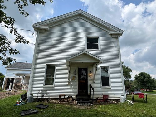 438 Circuit St, Waterford, PA, 16441-9748 | Card Image