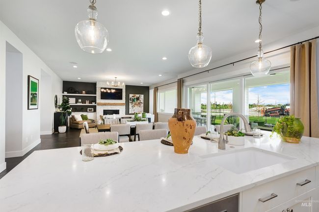 104 S Gresham Way, House other with 3 bedrooms, 4 bathrooms and 4 parking in Eagle ID | Image 6