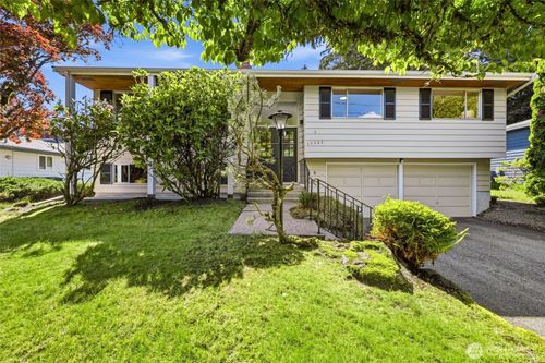 19906 83rd Pl W, Edmonds, WA, 98026-6423 | Card Image