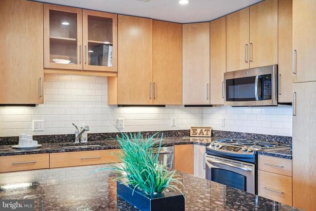 APT-1403 - 8220 Crestwood Heights Dr, Condo with 1 bedrooms, 2 bathrooms and null parking in MCLEAN VA | Image 18