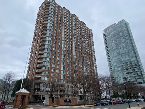 202-20 2nd St, Jersey City, NJ, 07302-3074 | Card Image