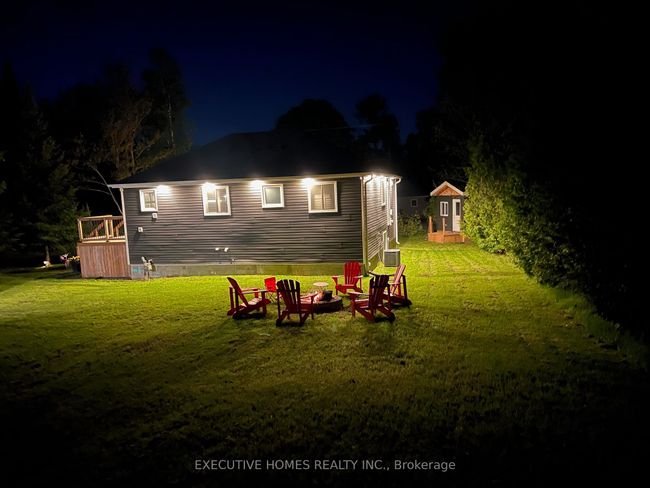 30 Winterset Ave, House other with 3 bedrooms, 2 bathrooms and 4 parking in Tiny ON | Image 29