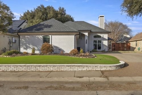 6011 Bent Creek Trl, Dallas, TX, 75252-2345 | Card Image