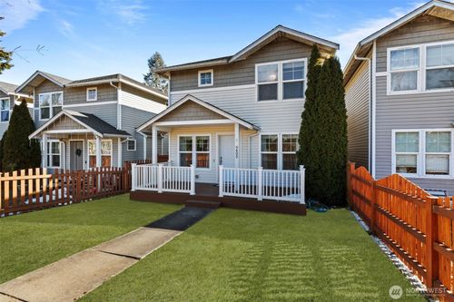 a-6405 Lombard Ave, Everett, WA, 98203-4816 | Card Image