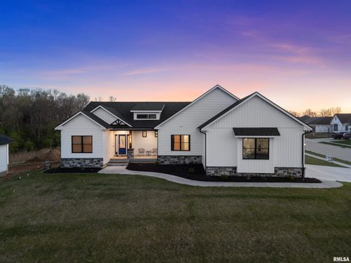 6817 Timber Ct, Bettendorf, IA, 52722-2688 | Card Image