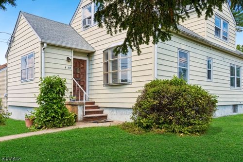 8 Berdan Ave, Fair Lawn, NJ, 07410 | Card Image