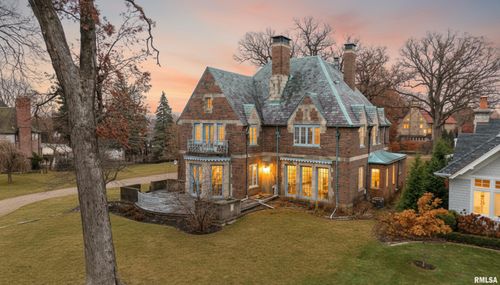 4775 N Grandview Dr, Peoria Heights, IL, 61616-5418 | Card Image